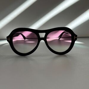 Tom Ford Black Frame Sunglasses with Pink Lenses. New